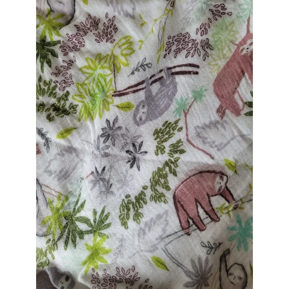Lulujo Baby Hooded Towel Bamboo Cotton Muslin Sloth Jungle White Pink Green #7
